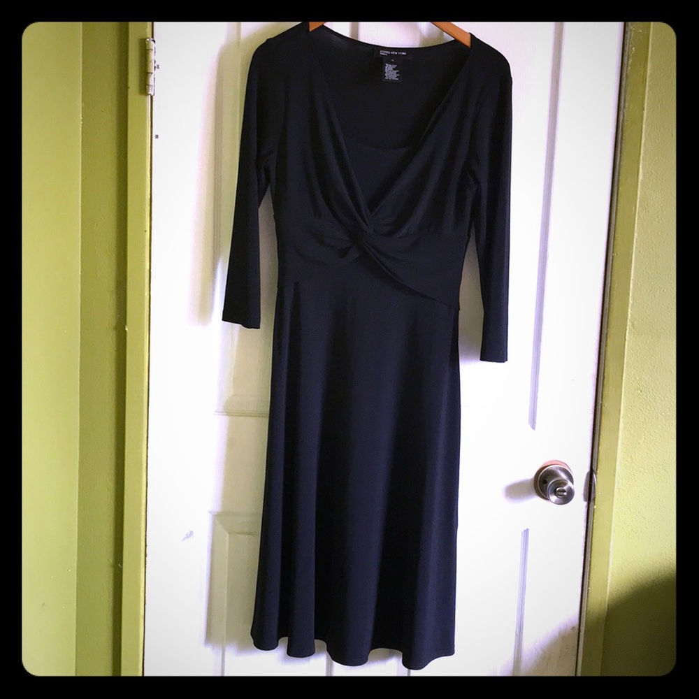 BEAUTIFUL LITTLE BLACK DRESS “JONES NEW YORK “